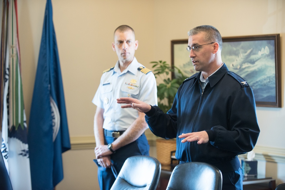 VCJCS visits USCG TISCOM