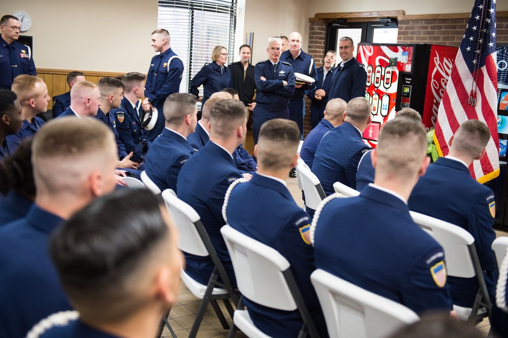 VCJCS visits USCG TISCOM