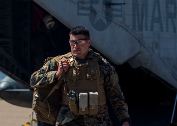 Security Platoon, 5th Marines Participate in Fast-Rope Exercise
