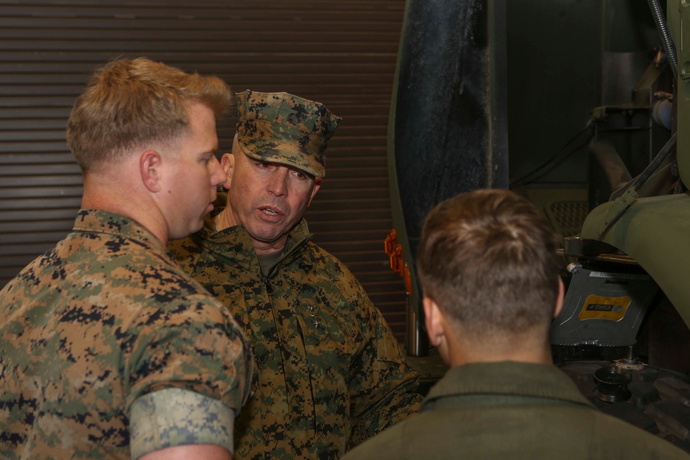 Lt. Gen. Wissler visits 2D MLG