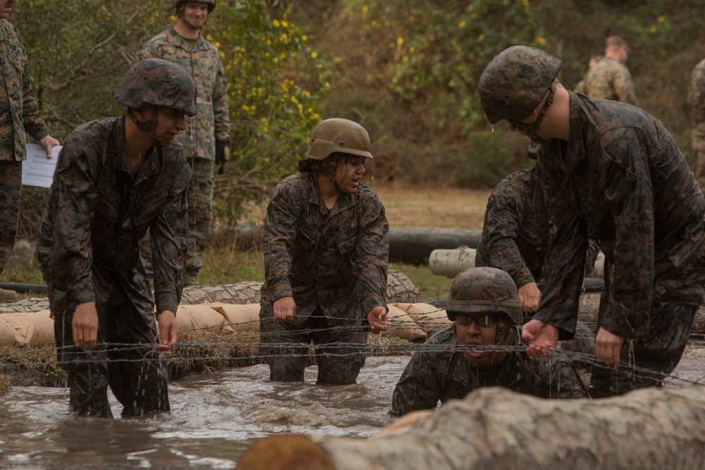 8th ESB powers through endurance course