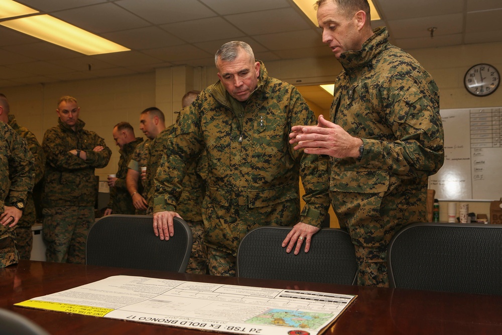 Lt. Gen. Wissler visits 2D MLG