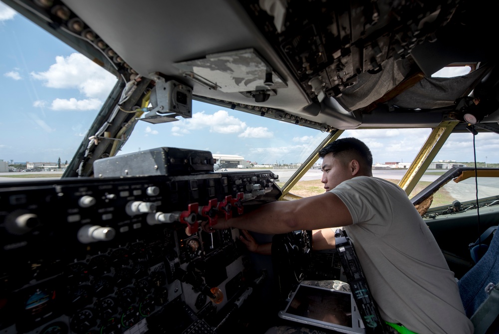 Up to speed: 909th AMU ensures KC-135 indicators are ready