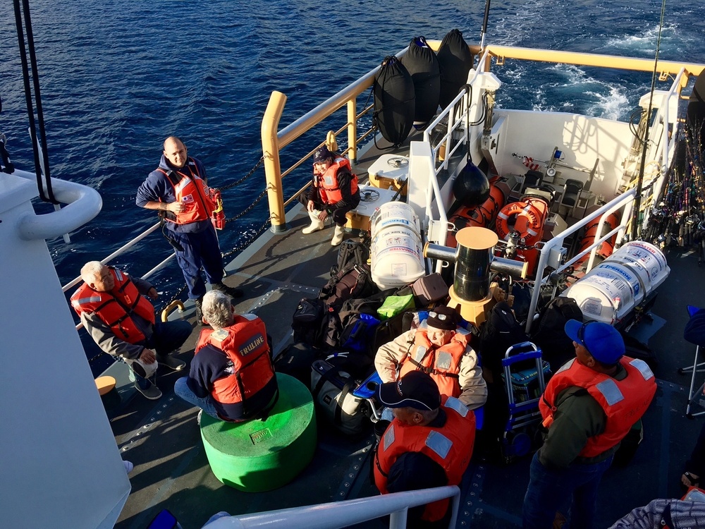 25 passengers, crew rescued from vessel taking on water near San Clemente Island