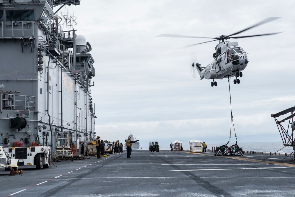 USS Bonhomme Richard (LHD 6) Conducts Replenishment-At-Sea