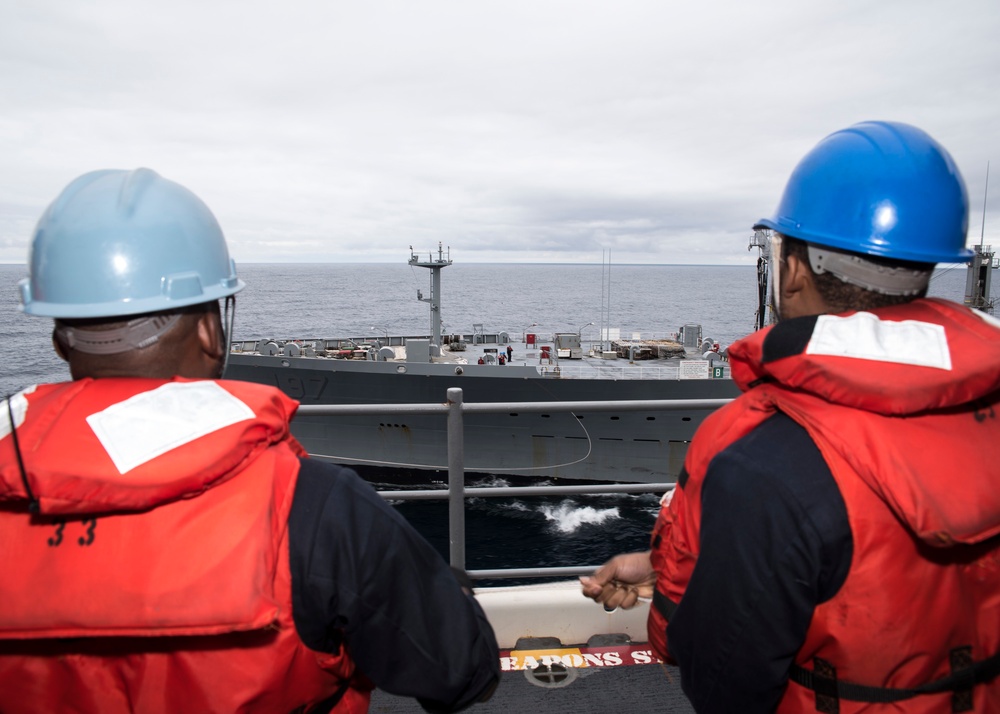 USS Bonhomme Richard (LHD 6) Conducts Replenishment-At-Sea