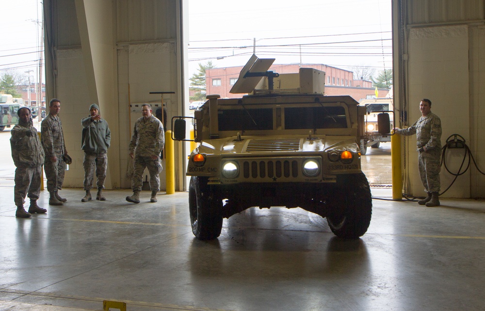 Airmen, Army Reserve conduct joint inpsection