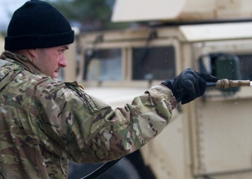 Airmen, Army Reserve conduct joint inpsection