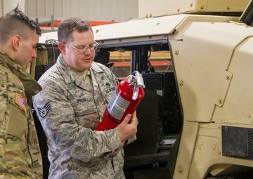 Airmen, Army Reserve conduct joint inpsection