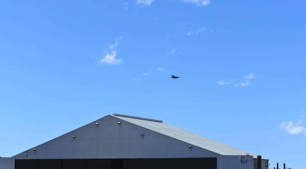 Aussie Growlers arrive at JBPHH