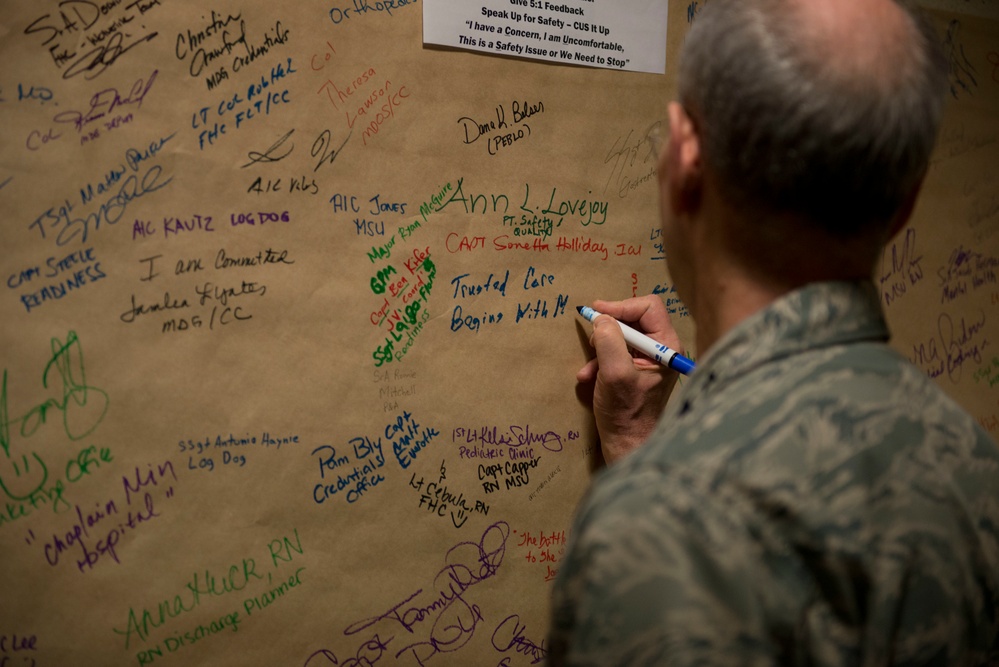 Air Force Surgeon General visits JBER