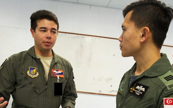 Multilateral collaboration continues during CT17 mission planning