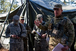 Army Reserve MPs, Air Force train as they fight during WAREX