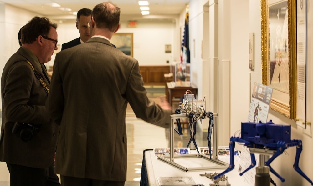 Navy and Marine Corps Showcase 3D Printing Innovations, Impact at Pentagon Expo