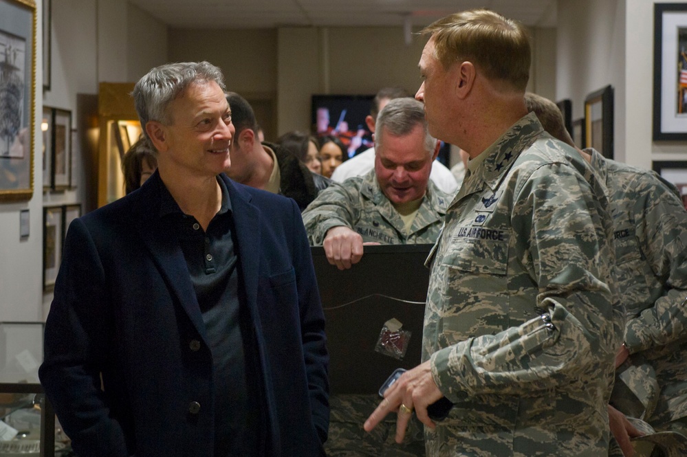 Gary Sinise visits Air Force Band