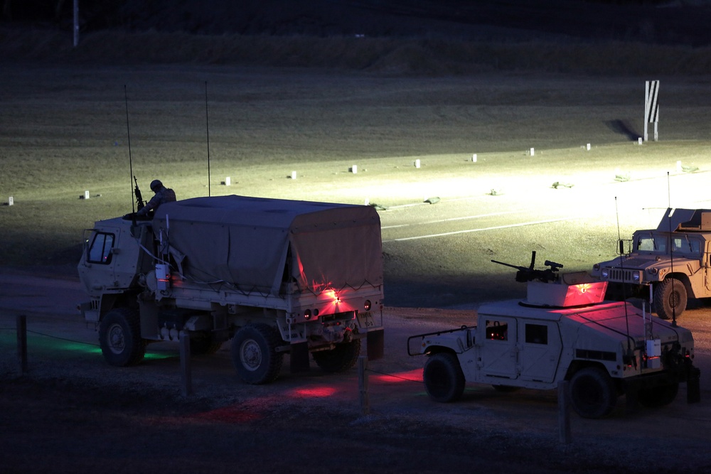 Army Reserve vehicle gunnery crews execute night live-fire qualifications