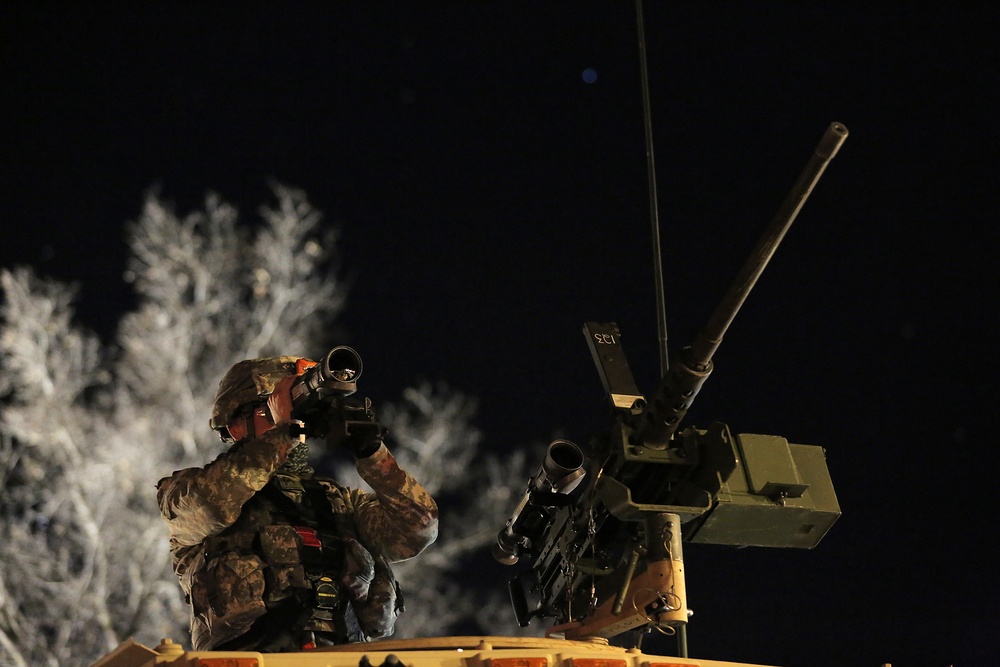 Army Reserve vehicle gunnery crews execute night live-fire qualifications