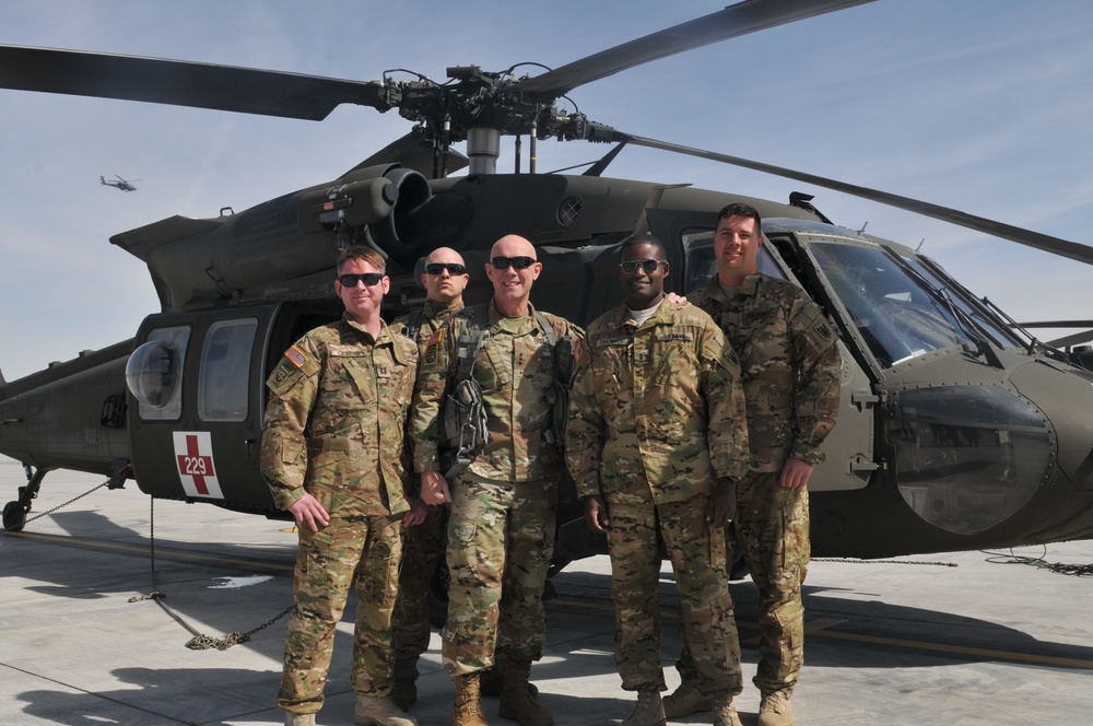 U.S. Army Reserve Commanding General visits MEDEVAC Units in Colorado