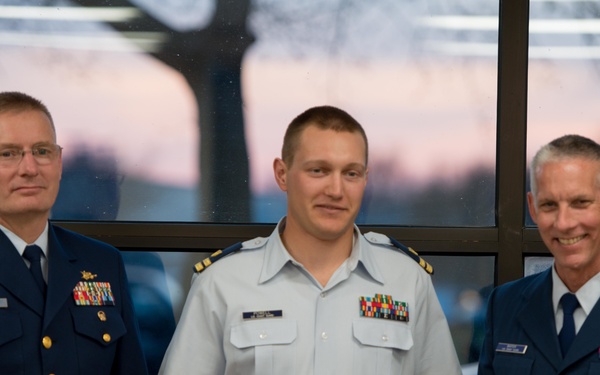 Lt. Nicholas Powel award 2016 Outstanding Port Engineer