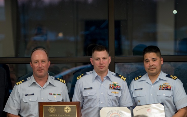 Coast Guard Base Boston Naval Engineering Department wins 2016 Lucas Plaque - Ashore