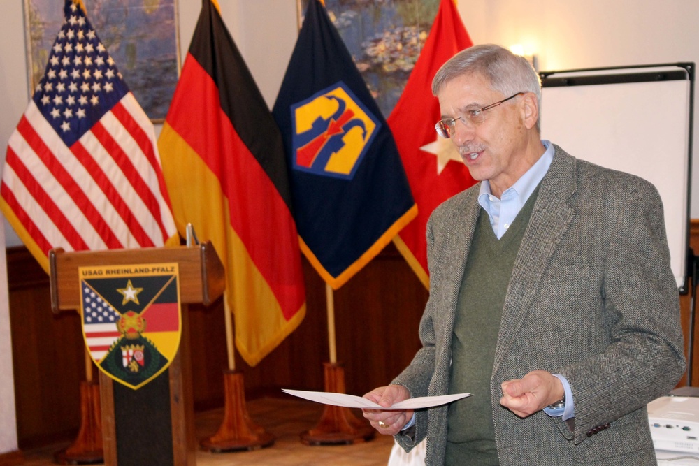 Workshop brings together Army Reserve, State Department personnel