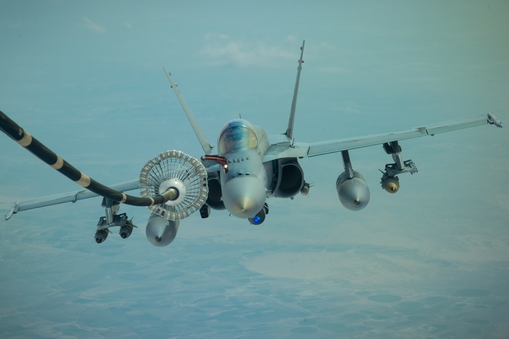 Multi-national Coalition aircraft refuel, continue fight against ISIS