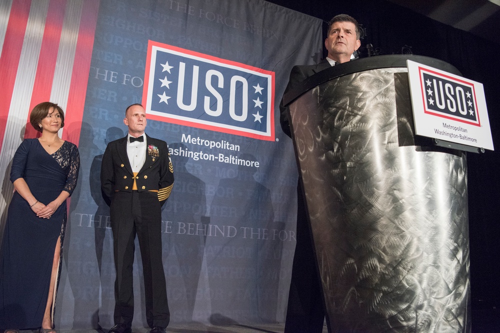 Senior Enlisted Leaders attend 35th Annual USO Awards Dinner
