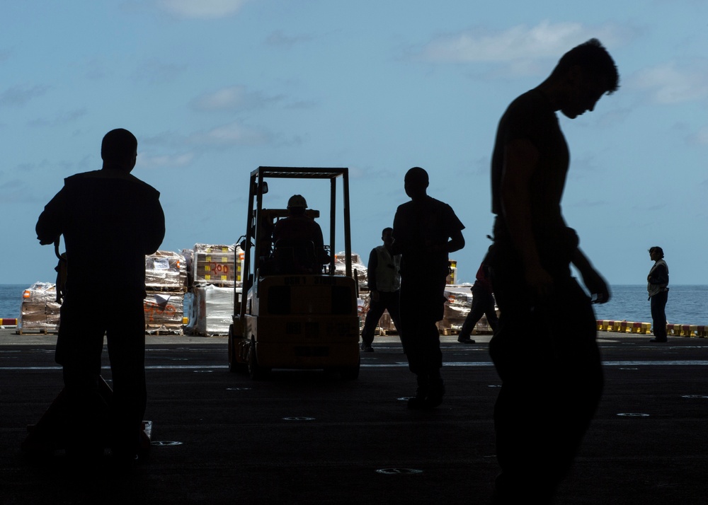 USS MAKIN ISLAND DEPLOYMENT