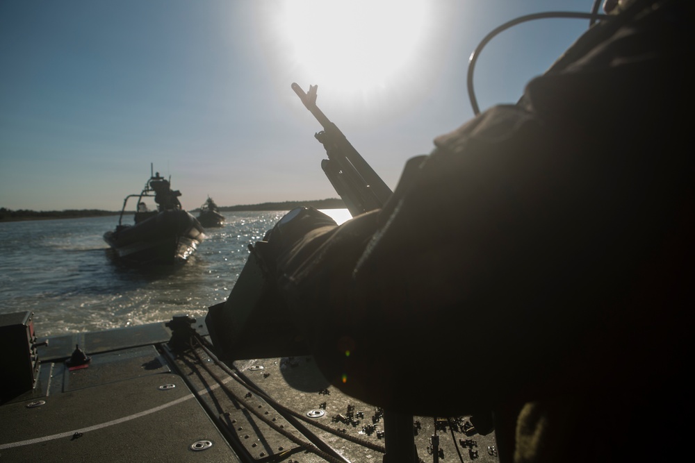 Royal Netherlands Marines FRISC Live Fire