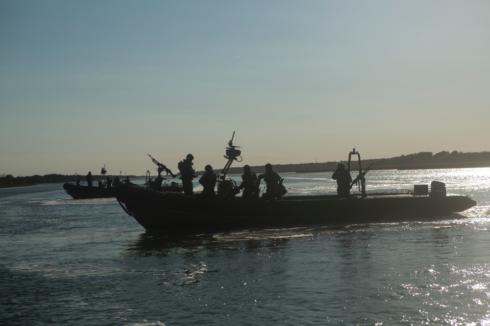 Royal Netherlands Marines FRISC Live Fire