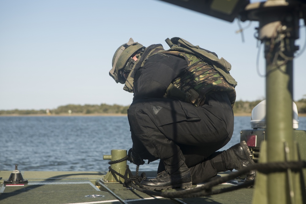 Royal Netherlands Marines FRISC Live Fire