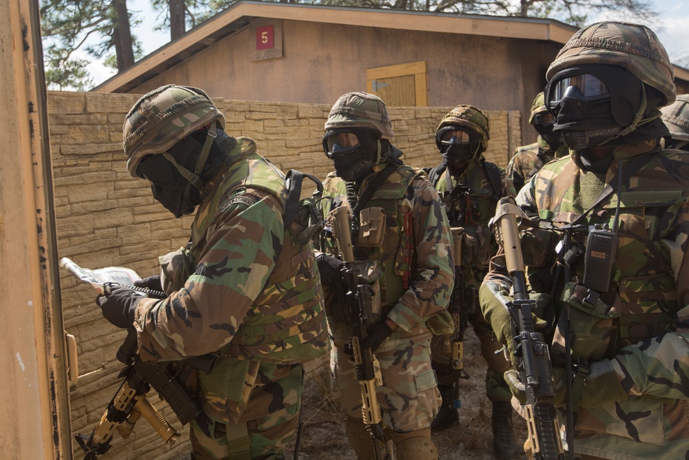 Dutch Caribbean Marines field exercise at Combat Town