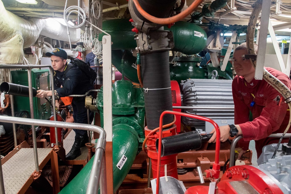 USS Princeton (CG 59)