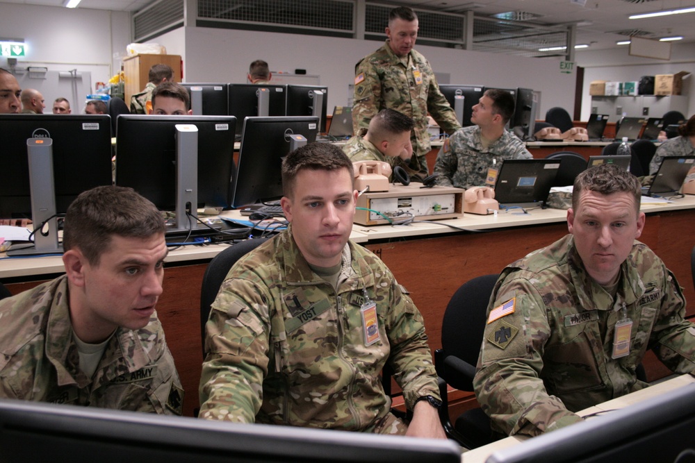Thunderbirds train with Latvian army during Allied Spirit VI