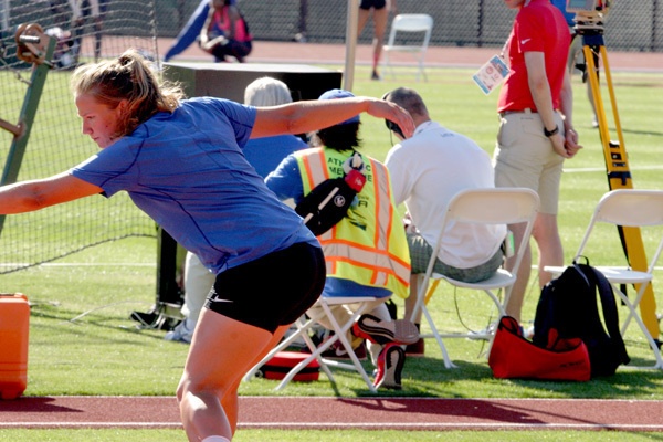 Simmons, Blackburn honored as Air Force Athletes of the Year