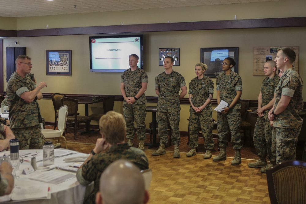 2nd MLG leaders hold a commanders huddle