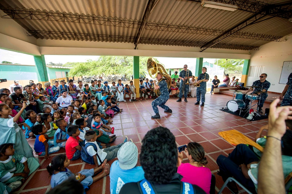 Members of the U.S. Fleet Forces (USFF) Band, Norfolk, Va., Perform for Colombian School Children in Support of Continuing Promise 2017’s (CP-17) Visit to Mayapo, Colombia
