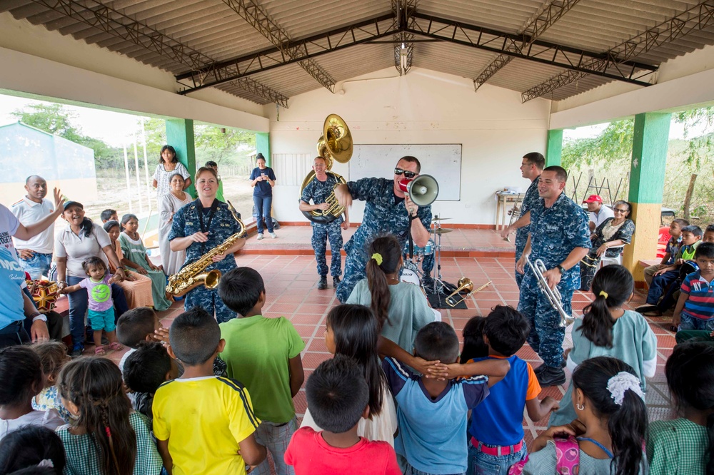 Members of the U.S. Fleet Forces (USFF) Band Perform for Colombian School Children in Support of Continuing Promise 2017’s (CP-17) Visit to Mayapo, Colombia