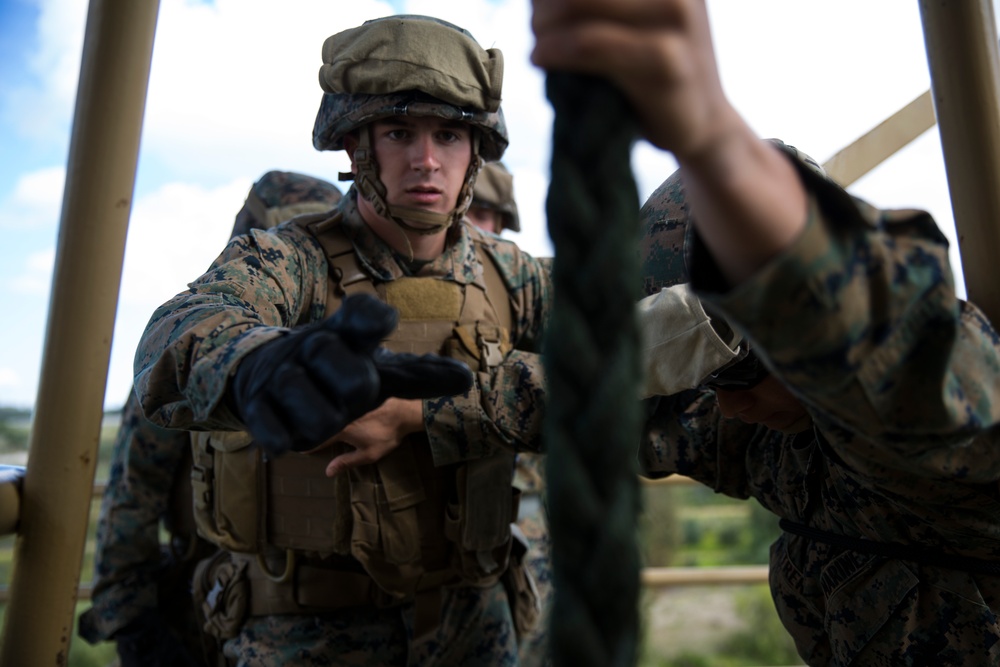 Master the Ropes: U.S. Marines hone fast roping skills