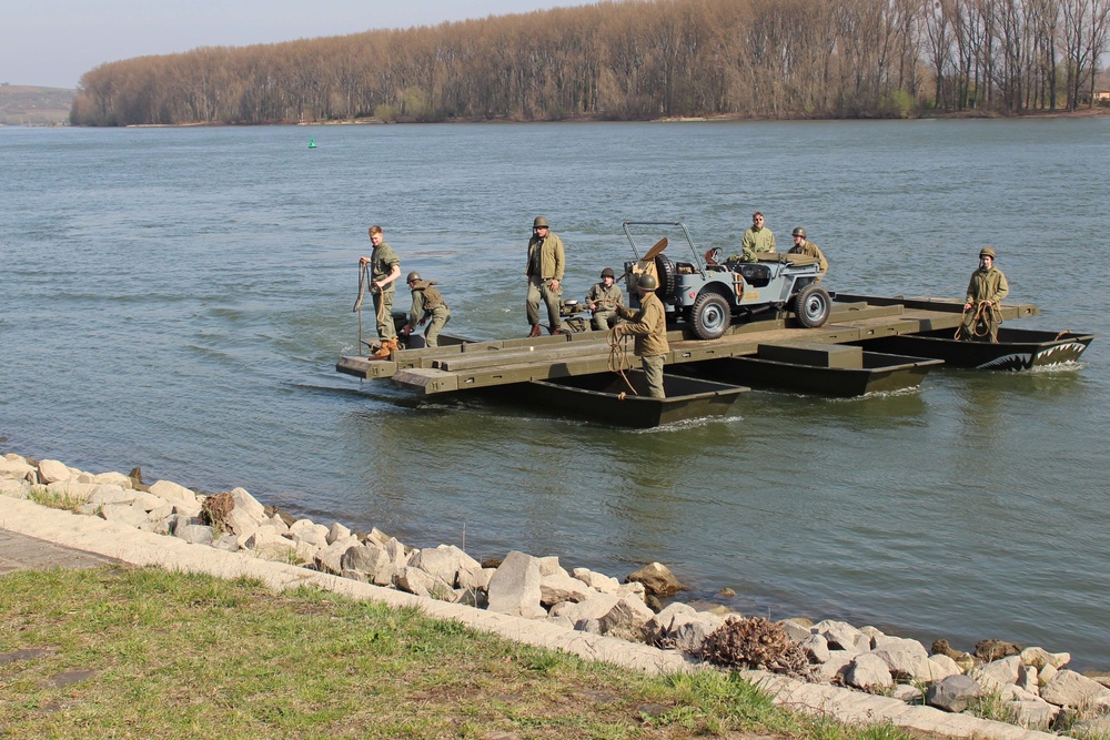 Army Reserve supports memorial dedication for World War II Rhine River crossing