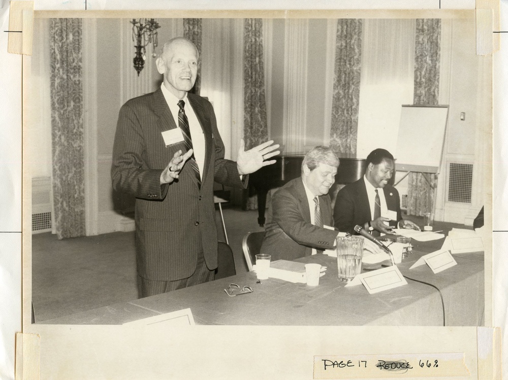 Roskens - w/ Pres. Sri Lanka, w/ Top Lac Officials, w/ President Bush, Worldnet Interview, Trip to Africa, Peace Corps MGT, Trip to Indonesia, Polis America Enterprise MGT. Award, Award Presentation