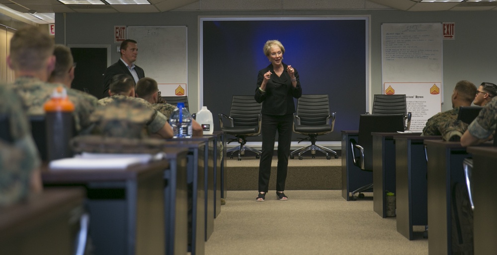 Retired Sgt. Dakota Meyer teaches Hiring Our Heroes