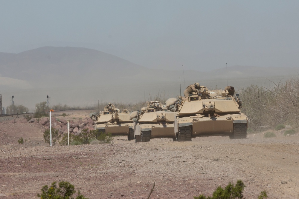 1st Tanks participates in Exercise Desert March
