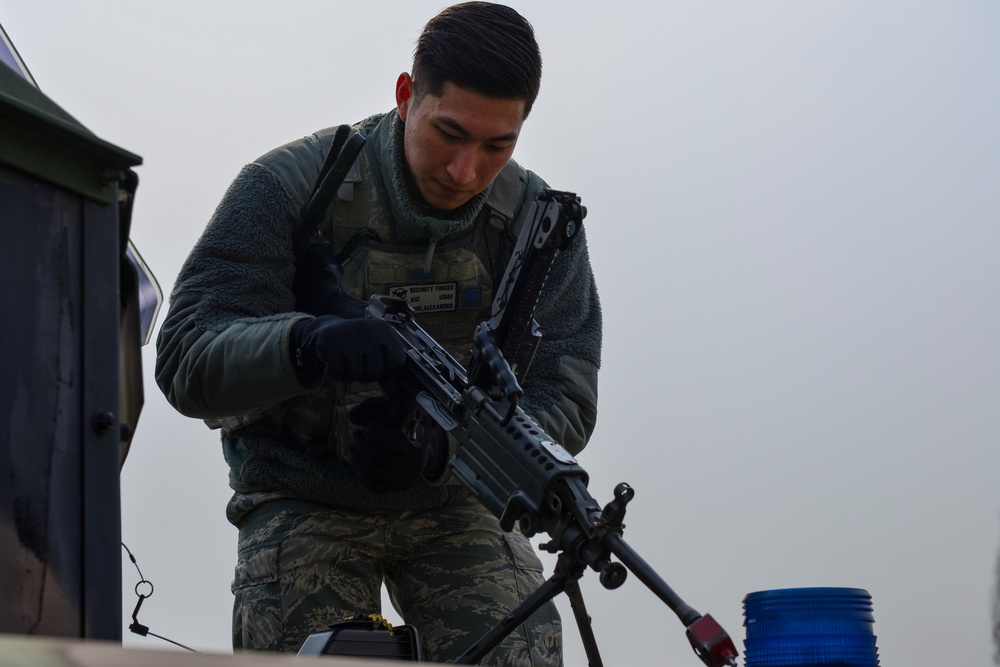 Defenders hone combat readiness