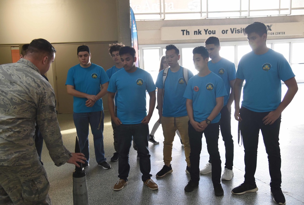 McConnell EOD Airmen attend robotics event, educate teens