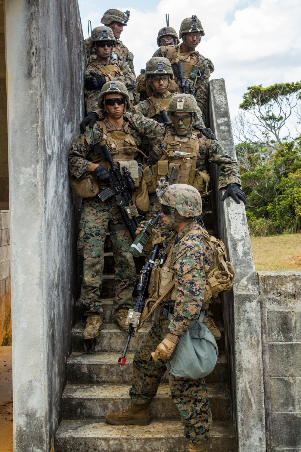 DVIDS - Images - Land and Sea: 31st MEU conducts an amphibious assault ...