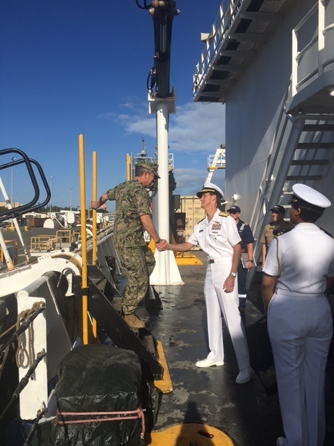 USPACOM Commander Tours Naval Oceanographic Ship