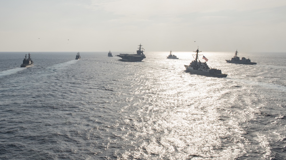 Photo Exercise in the Philippine Sea