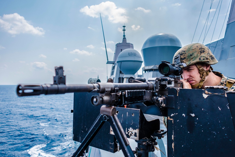 USS Green Bay and 31st MEU conduct simulated straits transit