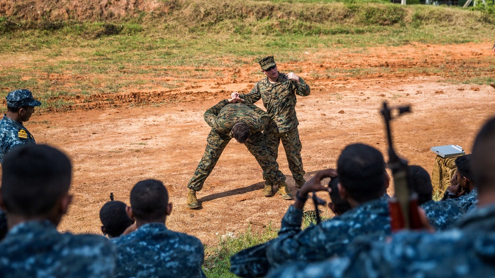 Sri Lanka 2017 Military Tactics Training and Exchange